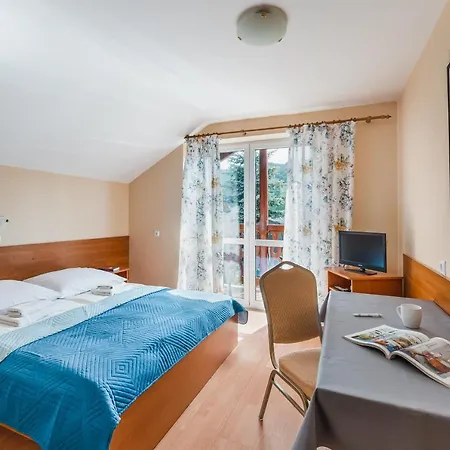 Szarotka Bed & Breakfast