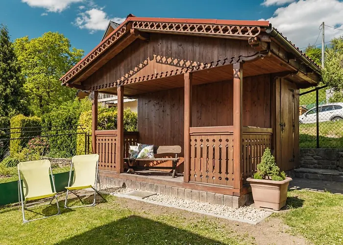 Bed & Breakfast Szarotka 3*